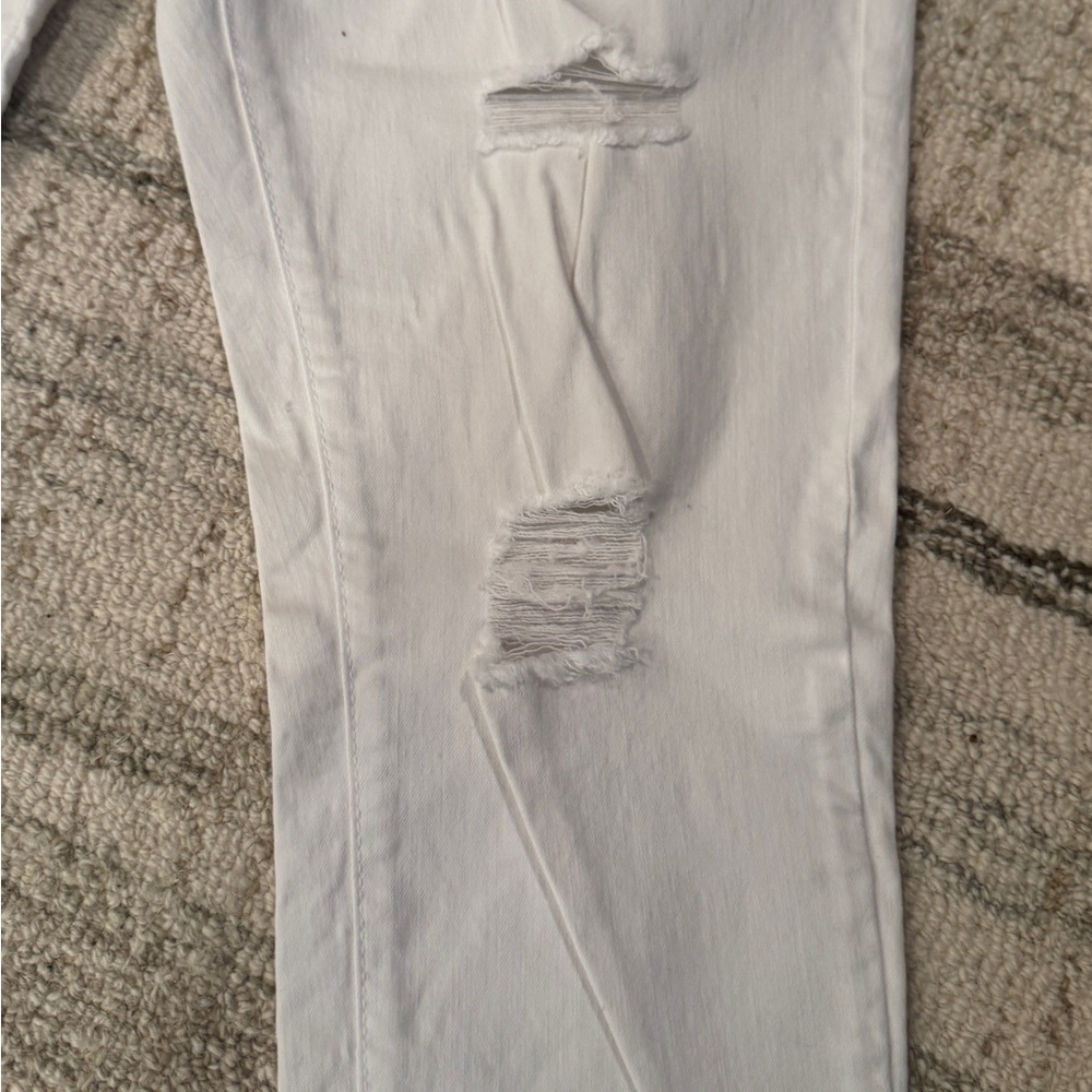 Just Black Women's distressed Skinny Jeans - White like new, worn once - Picture 3 of 8
